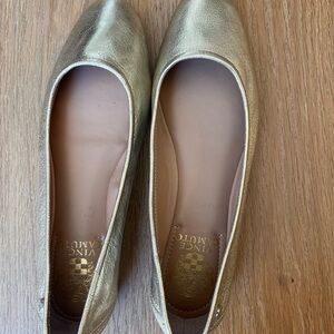 Vince Camuto Gold Women's ballet Flats, like new